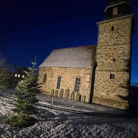 Kirchhaus Erbaut In Jahr 1839 *