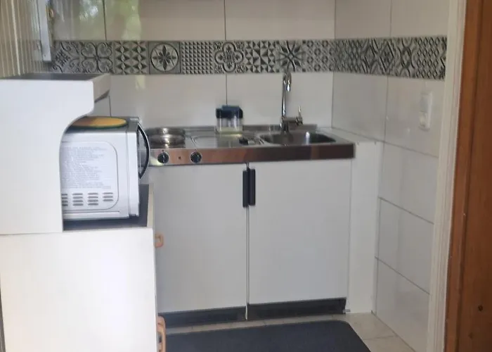 Kirchhaus Erbaut In Jahr 1839 *